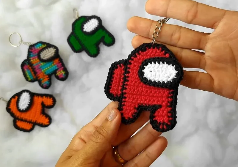Amigurumi keychain crochet pattern for beginners