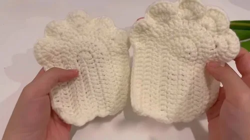 Cat paw fingerless gloves crochet pattern — photo 3
