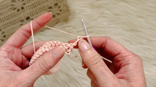 Daisy Stitch Panel Pattern For Floral Crochet Trims — photo 5