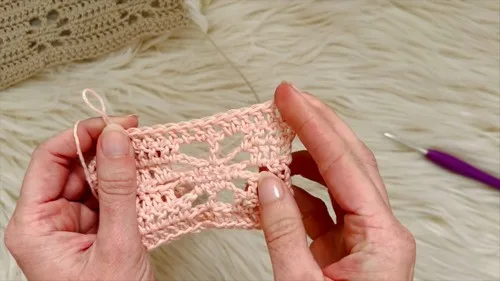 Daisy Stitch Panel Pattern For Floral Crochet Trims — photo 3