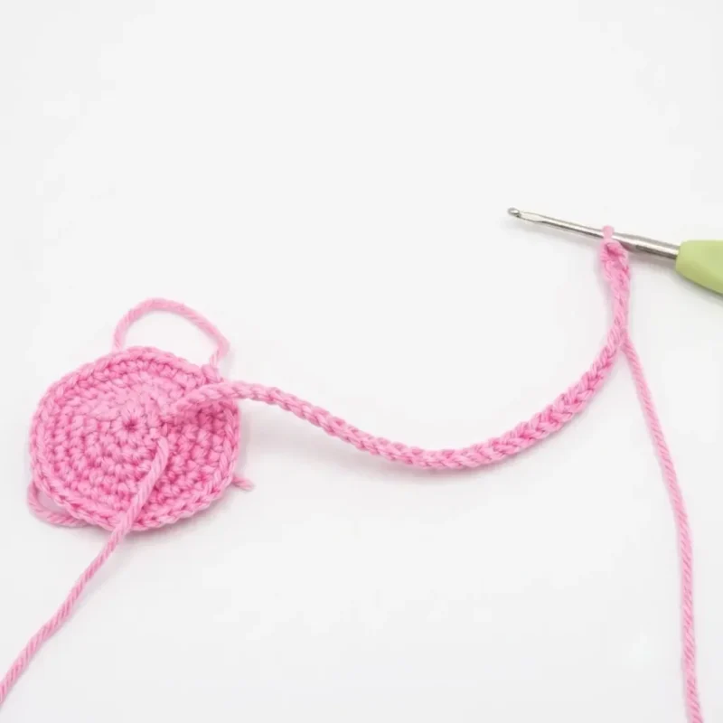 Jellyfish amigurumi with curly tentacles and a domed cap — photo 5