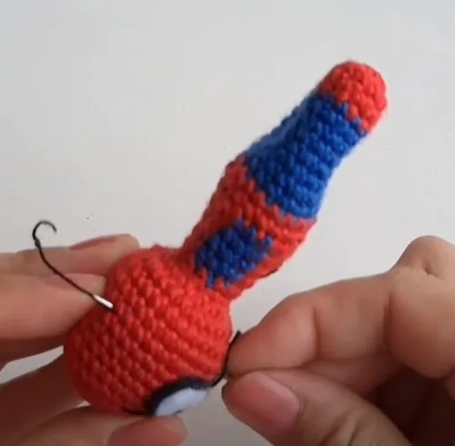Mini spider hero amigurumi for keys and bags — photo 6