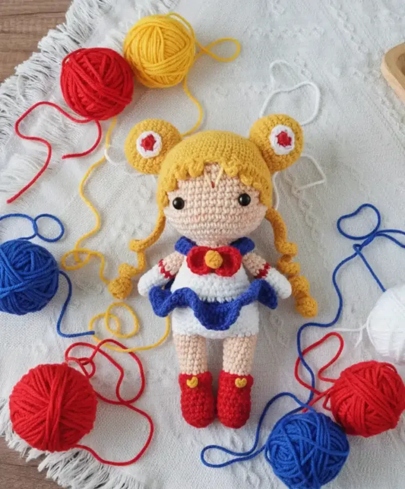 Moon guardian amigurumi doll pattern in 13cm scale — photo 2