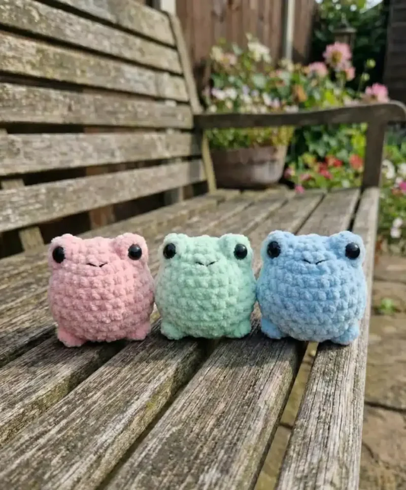 How to crochet a stackable amigurumi frog — photo 4